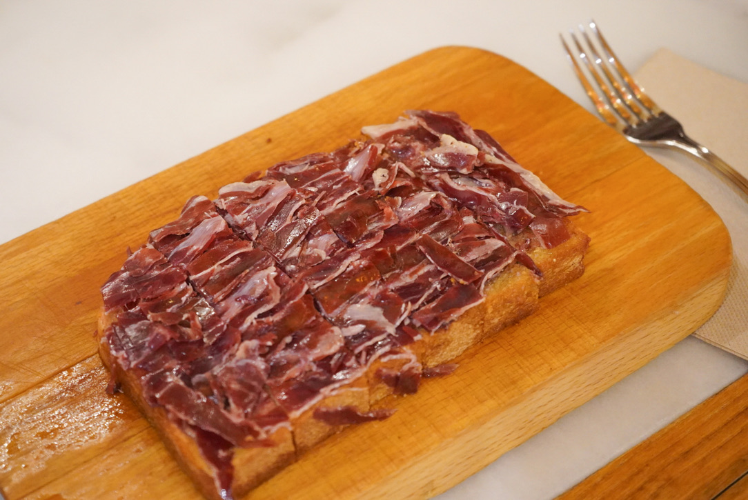 pan-de-la-casa-jamon-iberico-bellota